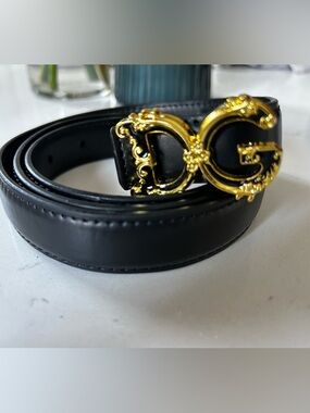 NEW fashion belt black gold